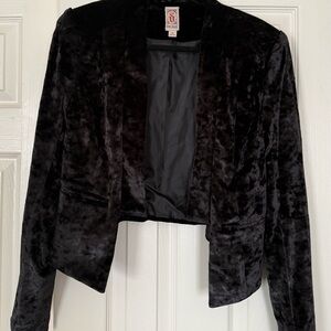Decree Black Velvet Cropped Open-Front Blazer
